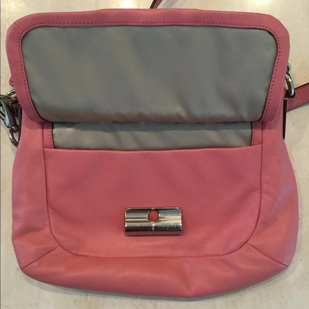 Coach Kristin Leather Crossbody Hobo Bag Authentic Shoulder Handbag Pink
